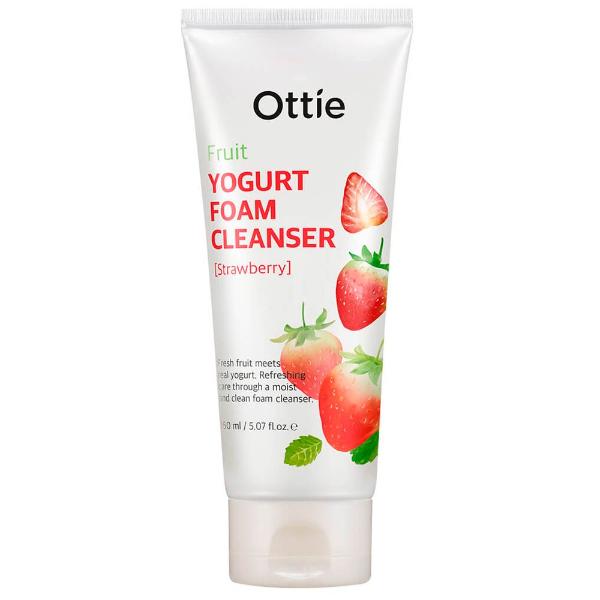 Йогуртовая пенка для умывания Ottie Fruits Yogurt Foam Cleanser Strawberry 150 мл