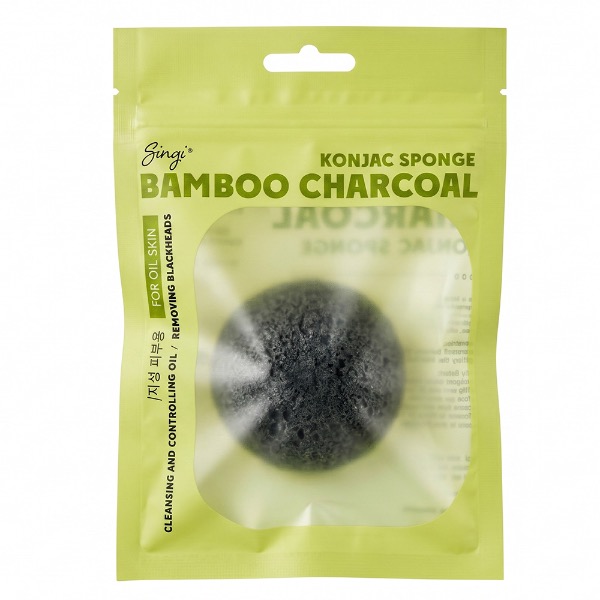 Спонж косметический конняку для жирной кожи Singi Bamboo Charcoal Konjac Sponge 5 г