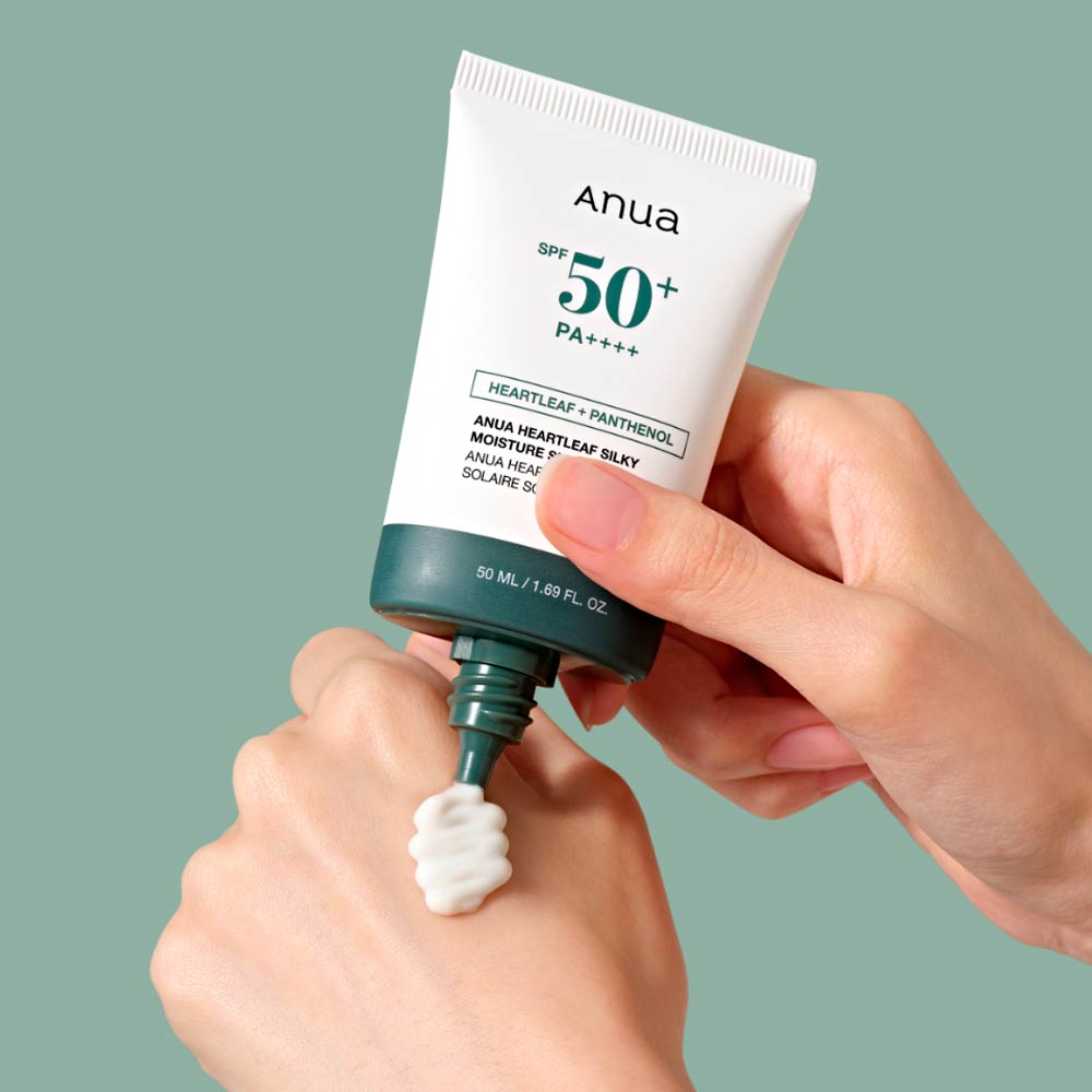 Успокаивающий солнцезащитный крем с хауттюйнией Anua Heartleaf Silky Moisture Sun Cream SPF50+PA++++ 50 мл