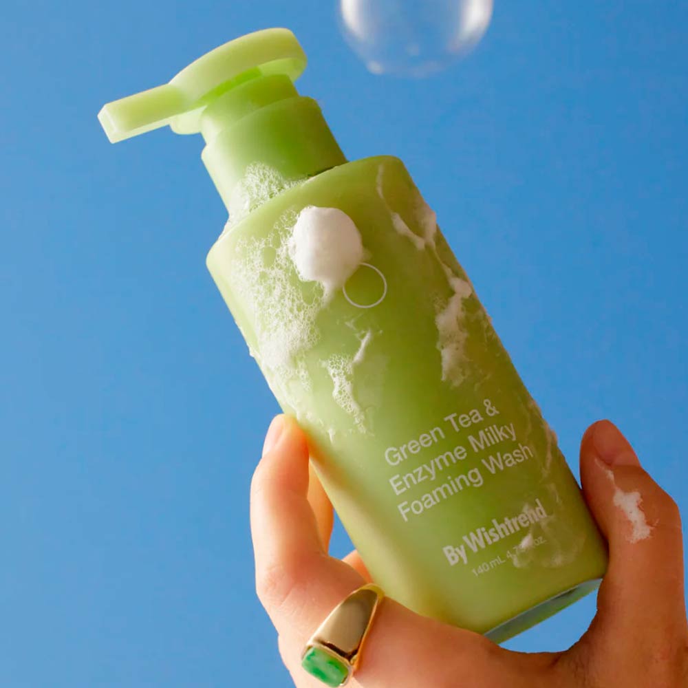 Пенка для умывания с зелёным чаем By Wishtrend Green Tea & Enzyme Milky Foaming Wash 140 мл