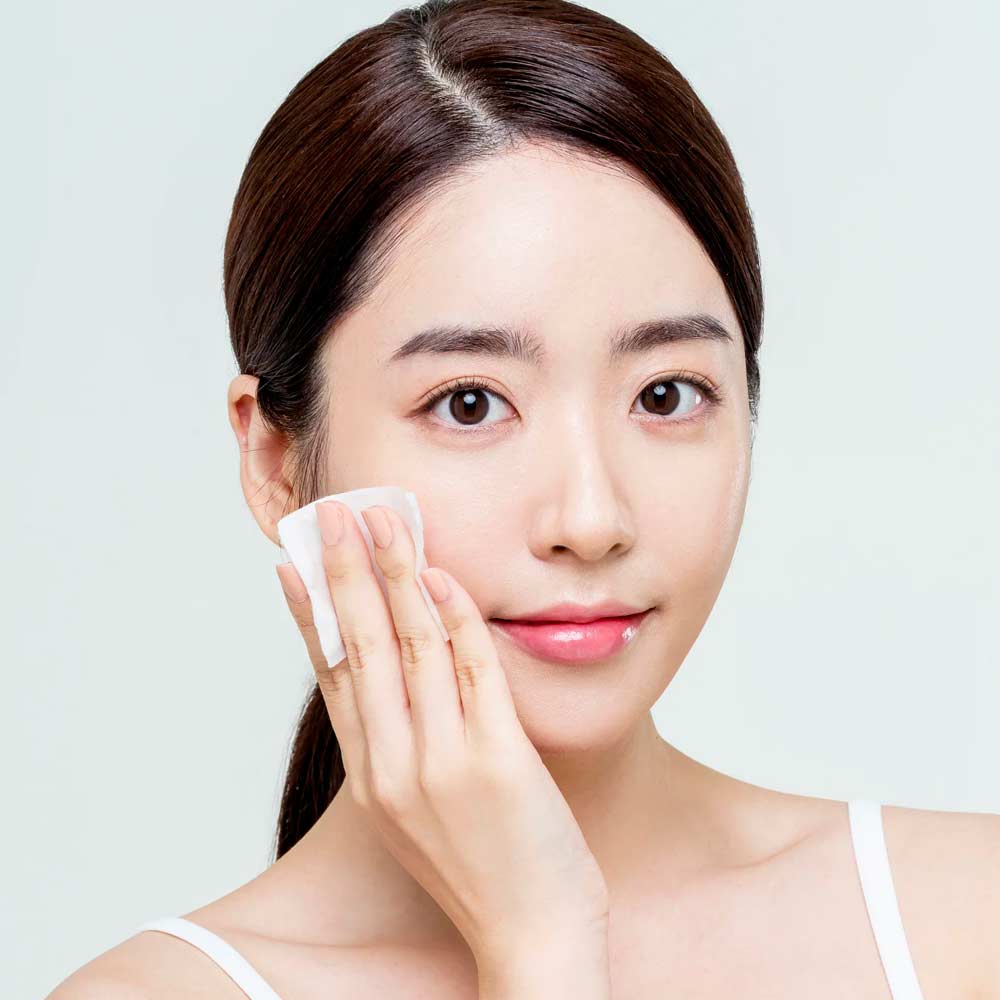 Отшелушивающее средство-тонер для лица с PHA-кислотами Ottie Soak Out PHA Toner Peeling 210 мл