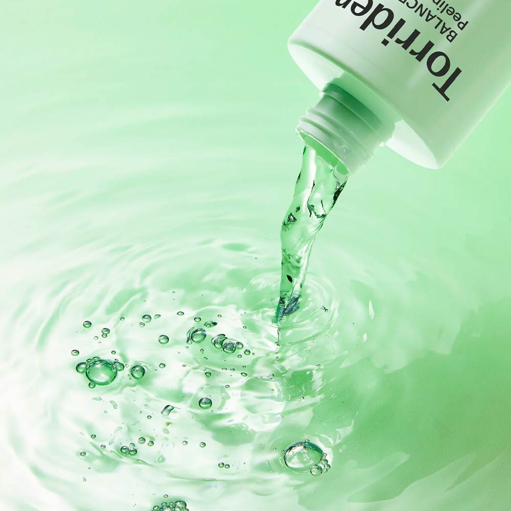 Пилинг-тонер для лица с 5 видами кислот Torriden Balanceful Peeling Toner 250 мл