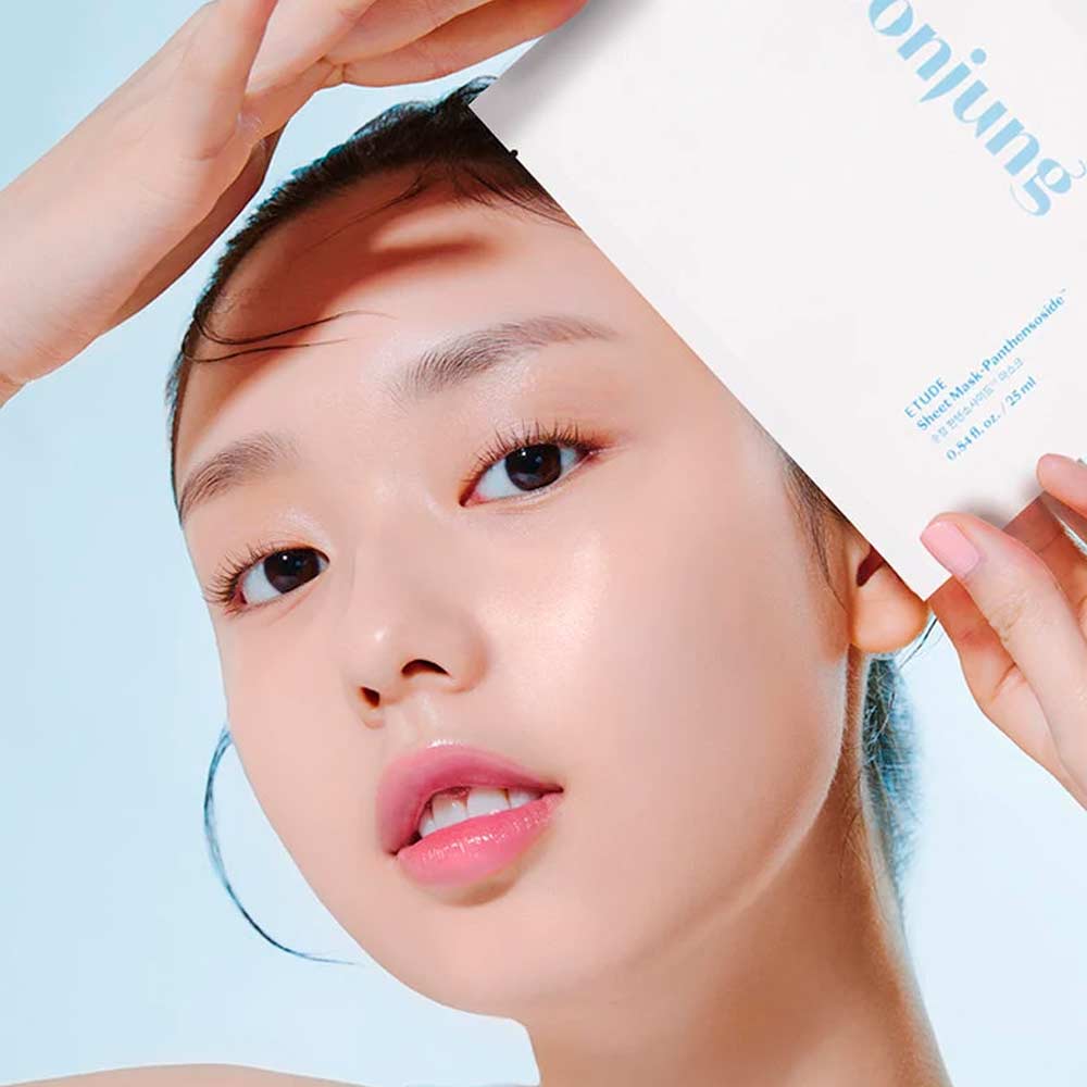 Успокаивающая тканевая маска с пантенолом и мадекассосидом Etude House SoonJung Sheet Mask Panthensoside 25 мл