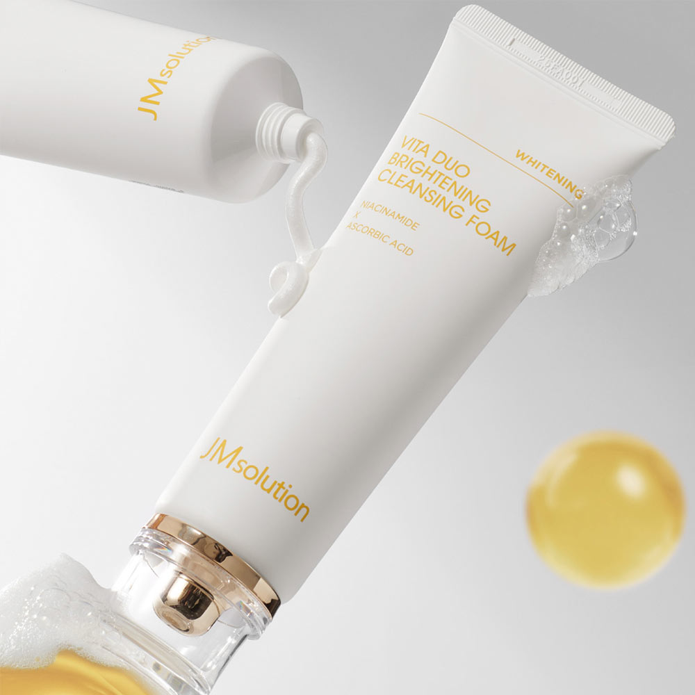 Очищающая пенка для сияния кожи лица с ниацинамидом и витамином С JMsolution Vita Duo Brightening Cleansing Foam 120 мл