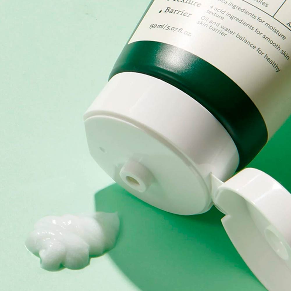 Успокаивающая пенка для умывания с центеллой и кислотами JMsolution Calming Cica Cleansing Foam 150 мл