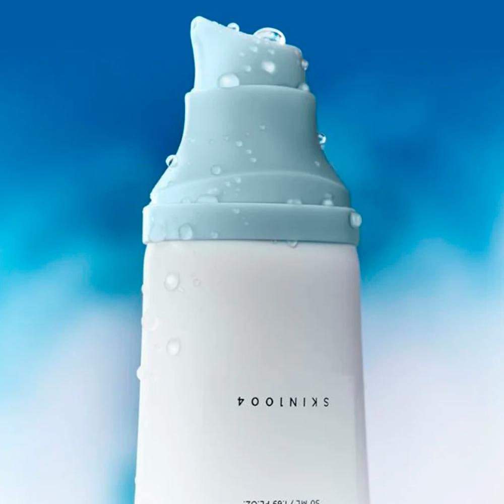 Солнцезащитная сыворотка c центеллой SKIN1004 Madagascar Centella Hyalu-Cica Water-Fit Sun Serum SPF50+ PA+++ 50 мл